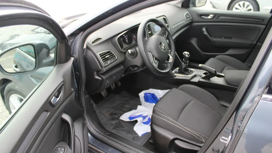 RENAULT Megane -