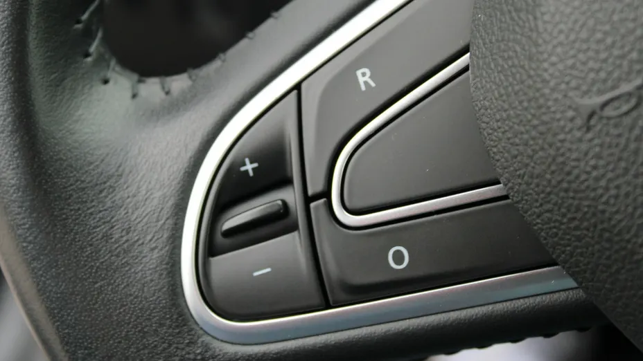 RENAULT Megane -