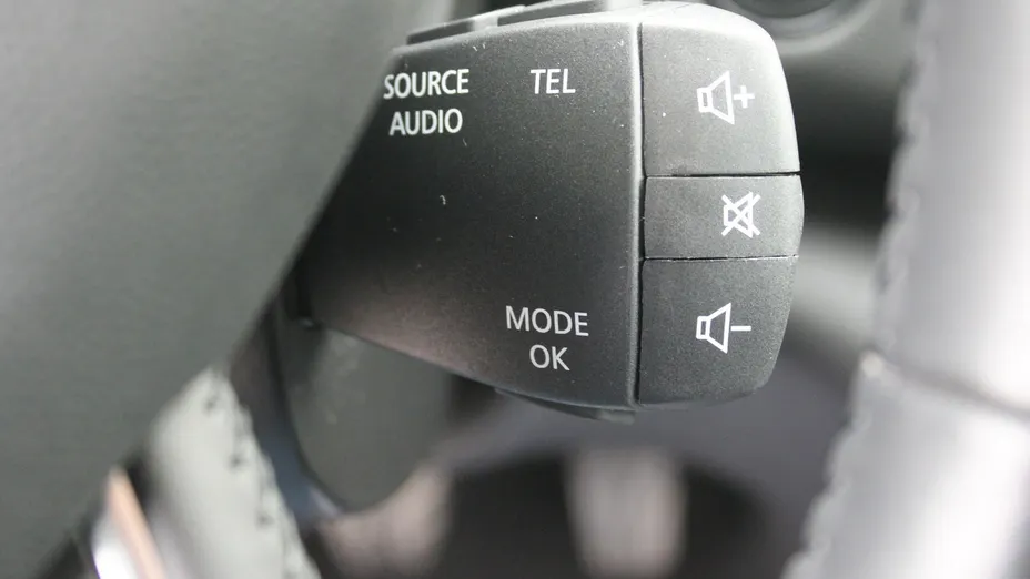 RENAULT Megane -
