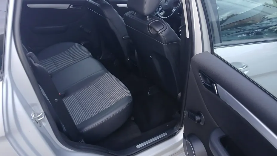 MERCEDES-BENZ B Klasa -