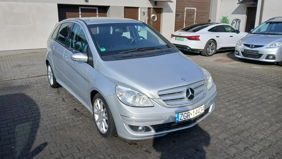 MERCEDES-BENZ B Klasa -
