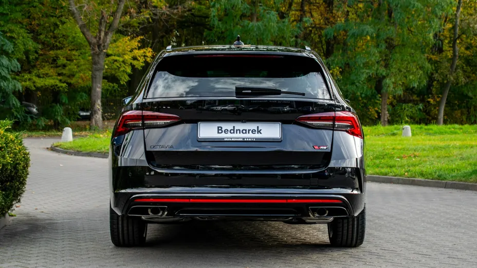 SKODA Octavia -