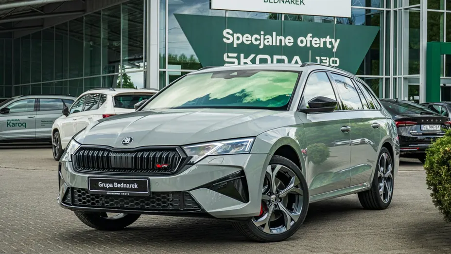 SKODA Octavia -
