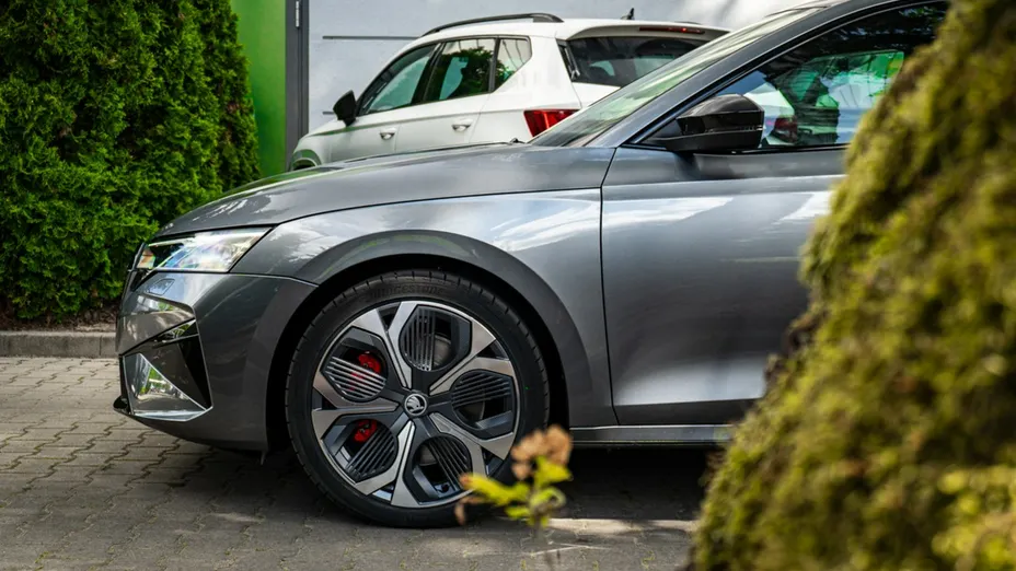 SKODA Octavia -