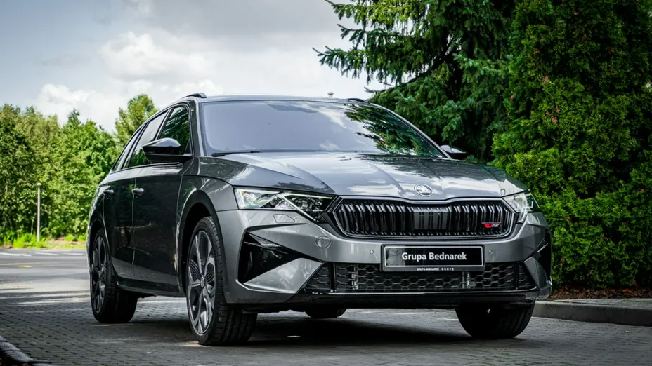 SKODA Octavia -