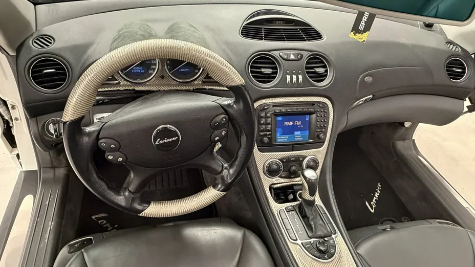 MERCEDES-BENZ SL -