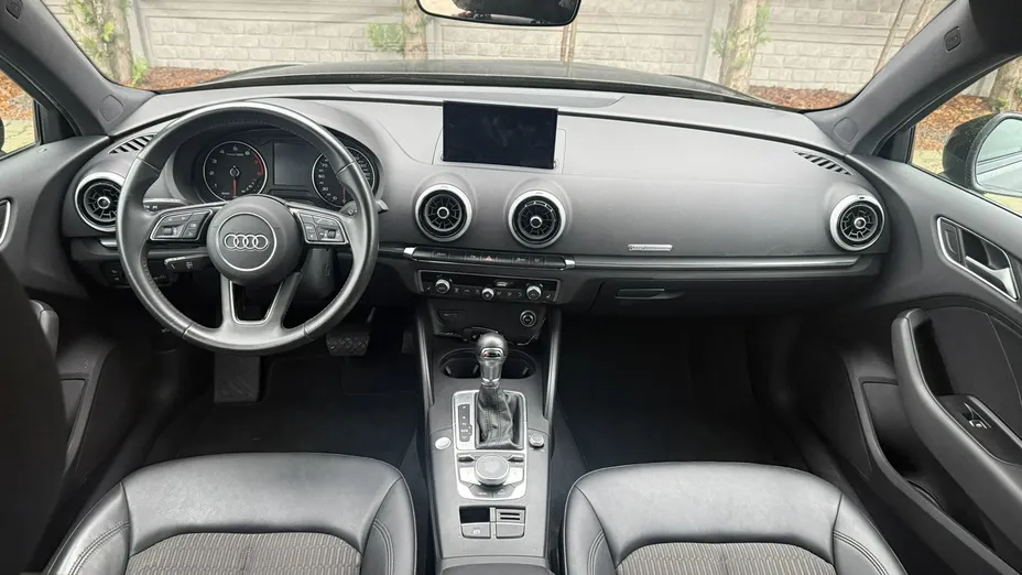 AUDI A3 Sportback -