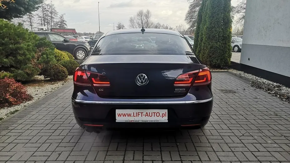 VOLKSWAGEN CC -