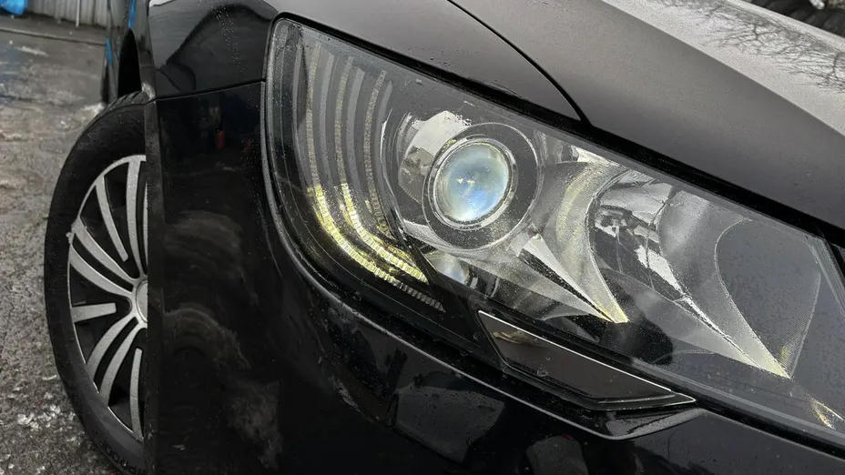 SKODA Superb -