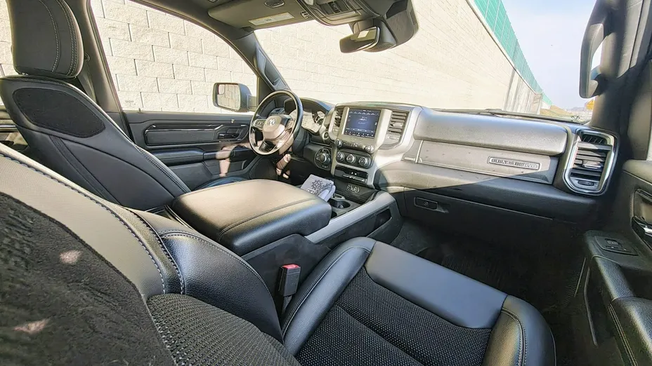 RAM 1500 -