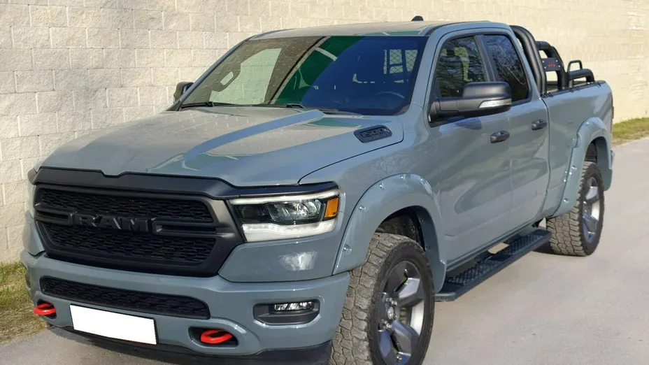 RAM 1500 -