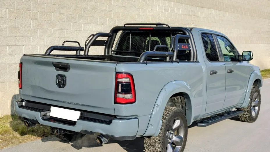 RAM 1500 -