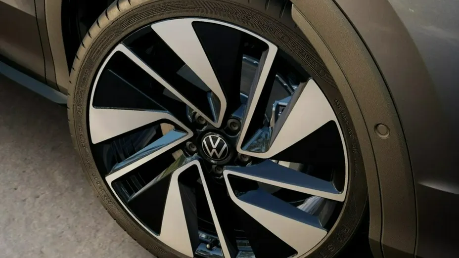 VOLKSWAGEN T-ROC -