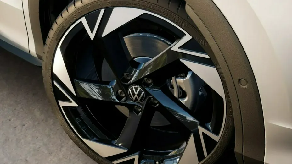 VOLKSWAGEN T-ROC -