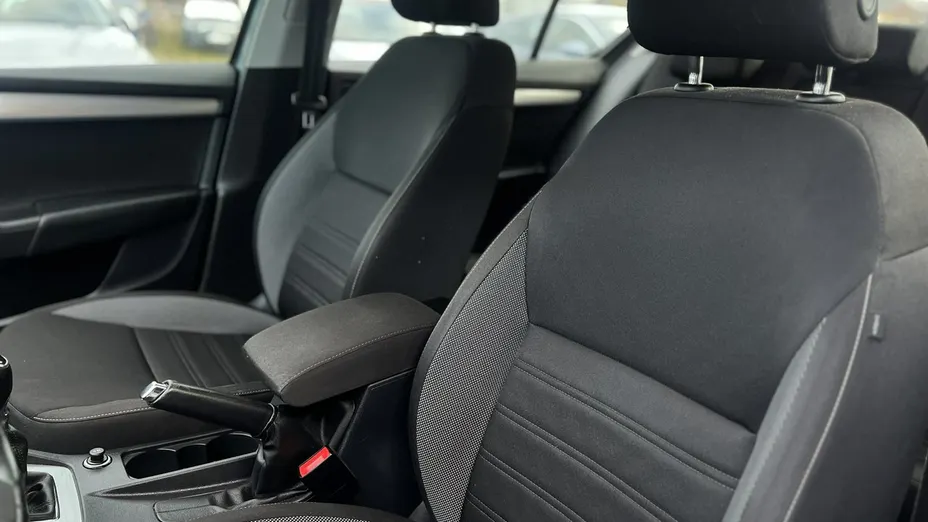 SKODA Octavia -