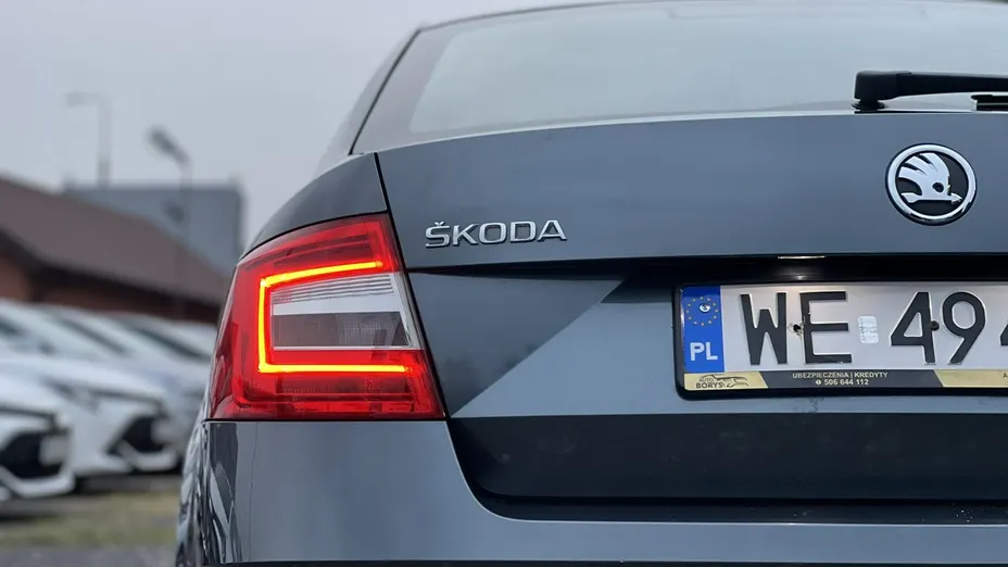 SKODA Octavia -