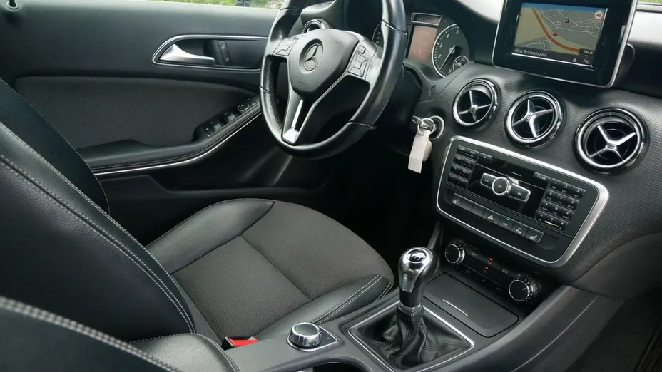 MERCEDES-BENZ A Klasa -