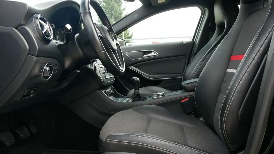MERCEDES-BENZ A Klasa -