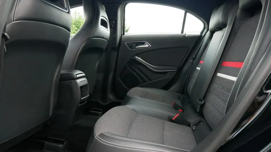 MERCEDES-BENZ A Klasa -