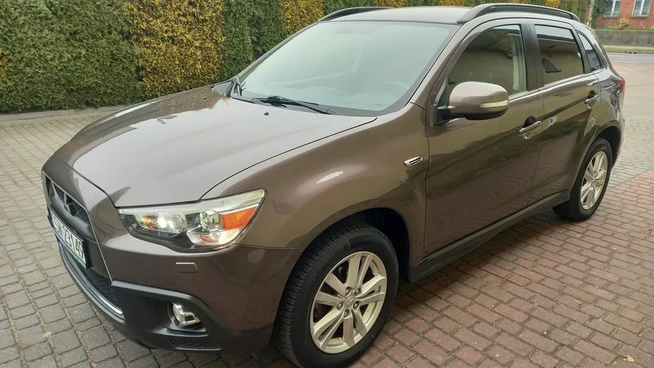 MITSUBISHI ASX -