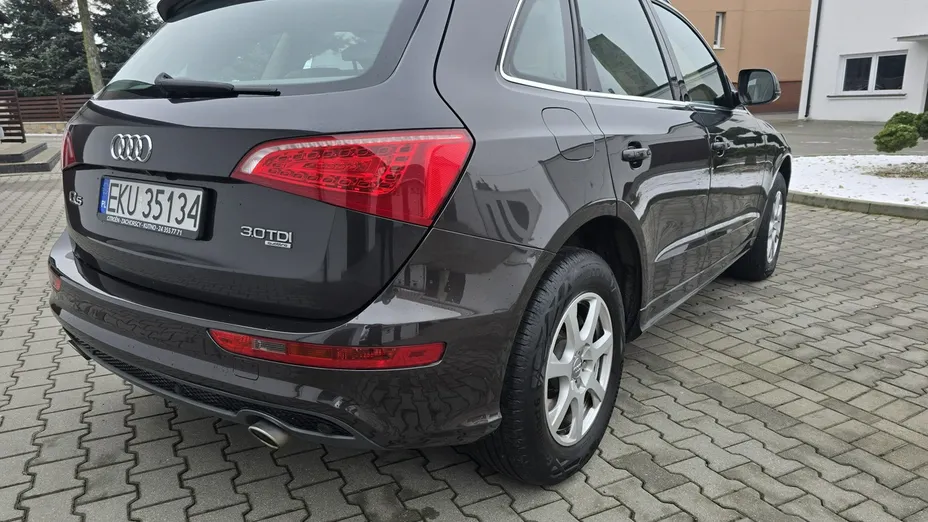 AUDI Q5 -