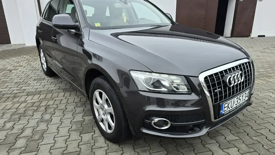 AUDI Q5 -