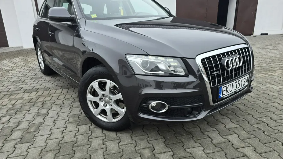 AUDI Q5 -