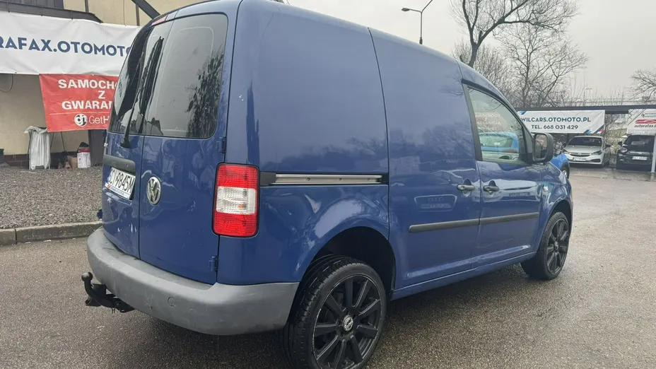VOLKSWAGEN Caddy -