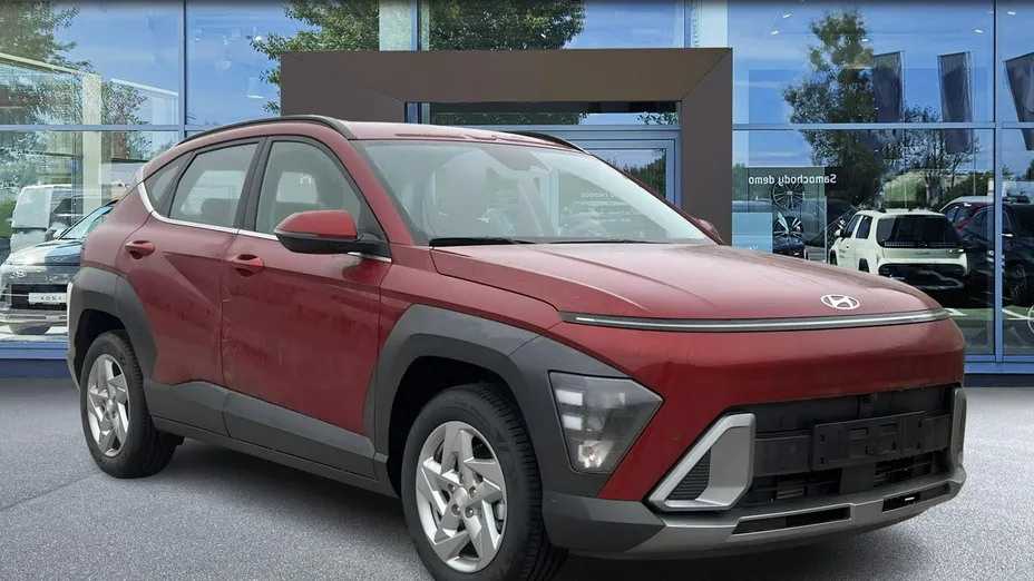 HYUNDAI Kona -