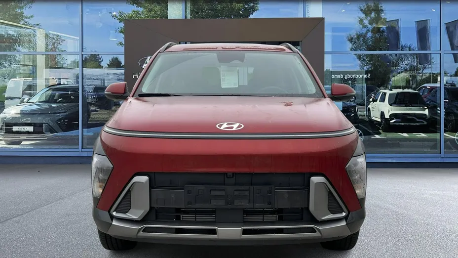 HYUNDAI Kona -