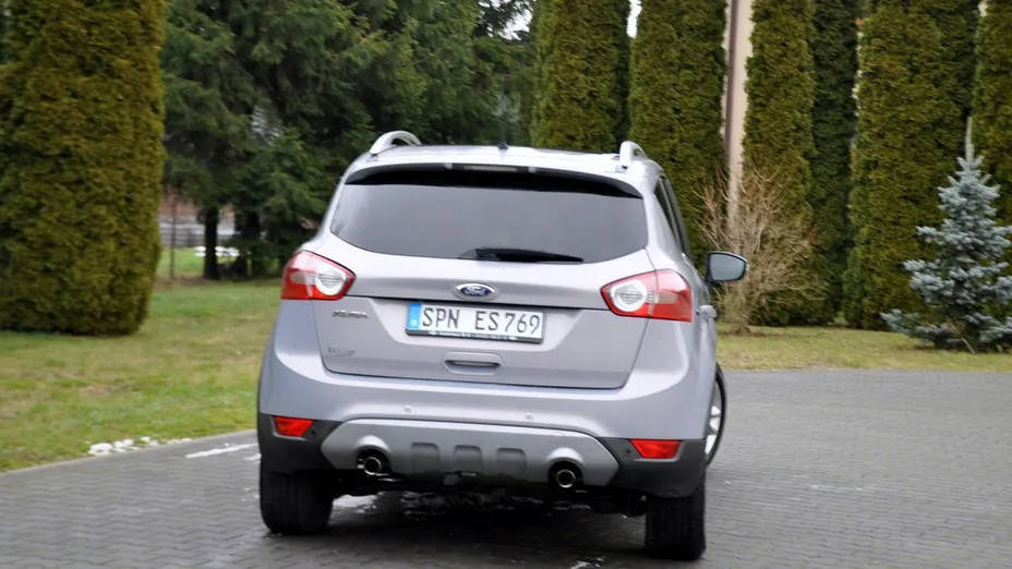 FORD Kuga -