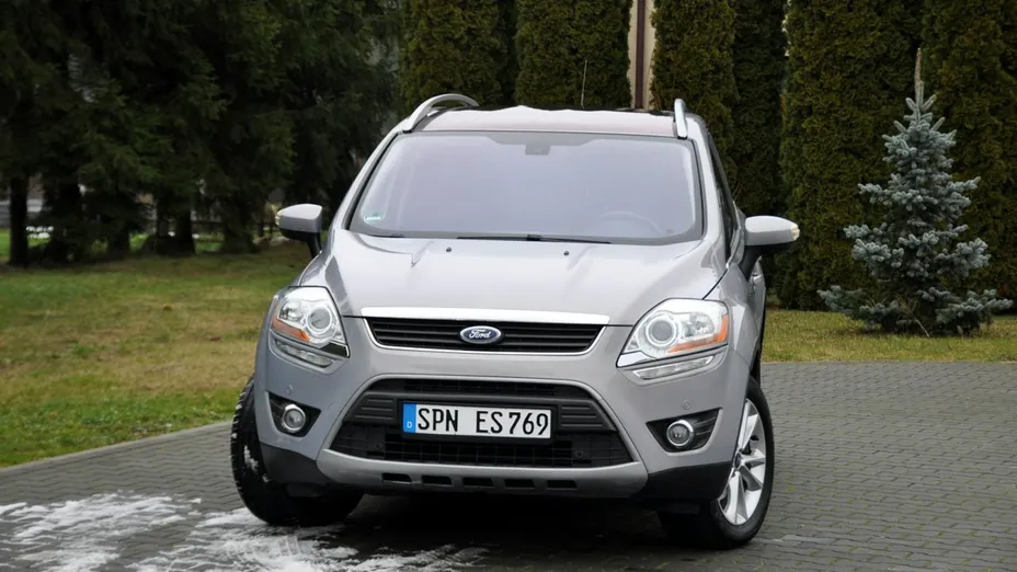 FORD Kuga -