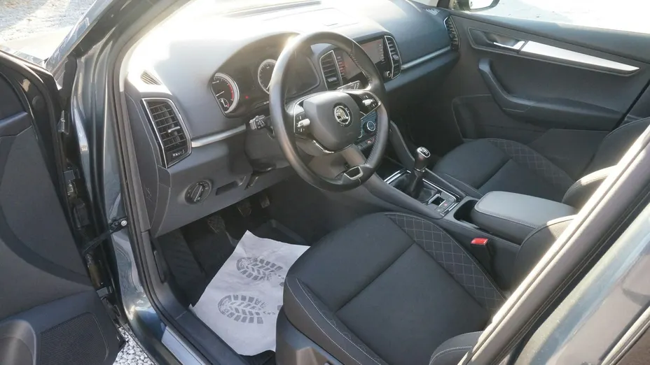 SKODA Karoq -