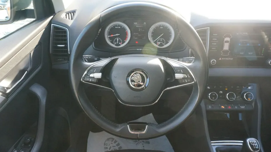 SKODA Karoq -