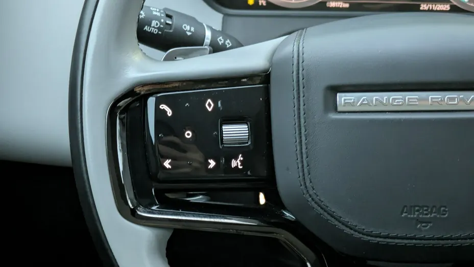 LAND ROVER Range Rover Velar -