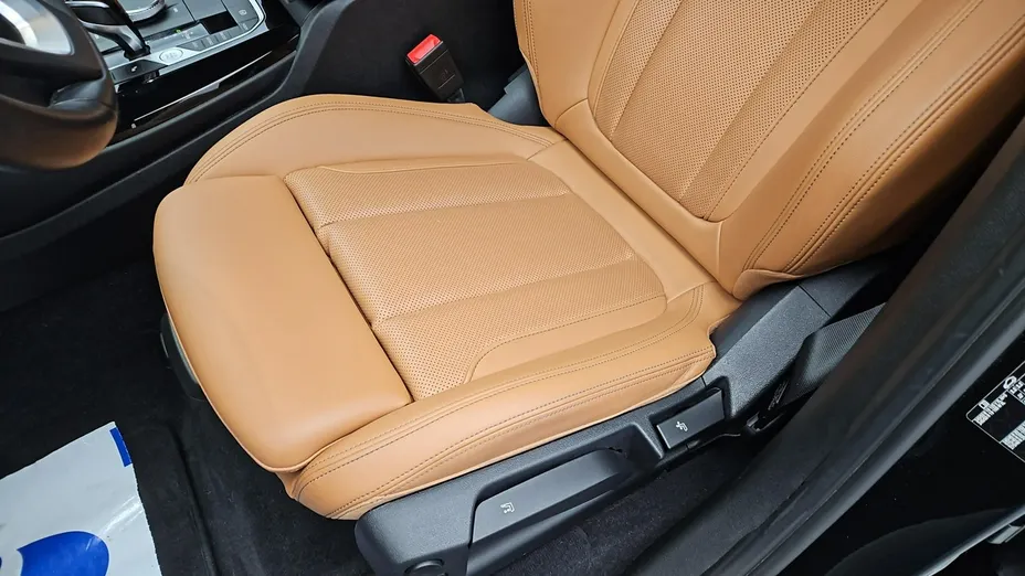 BMW X3 -