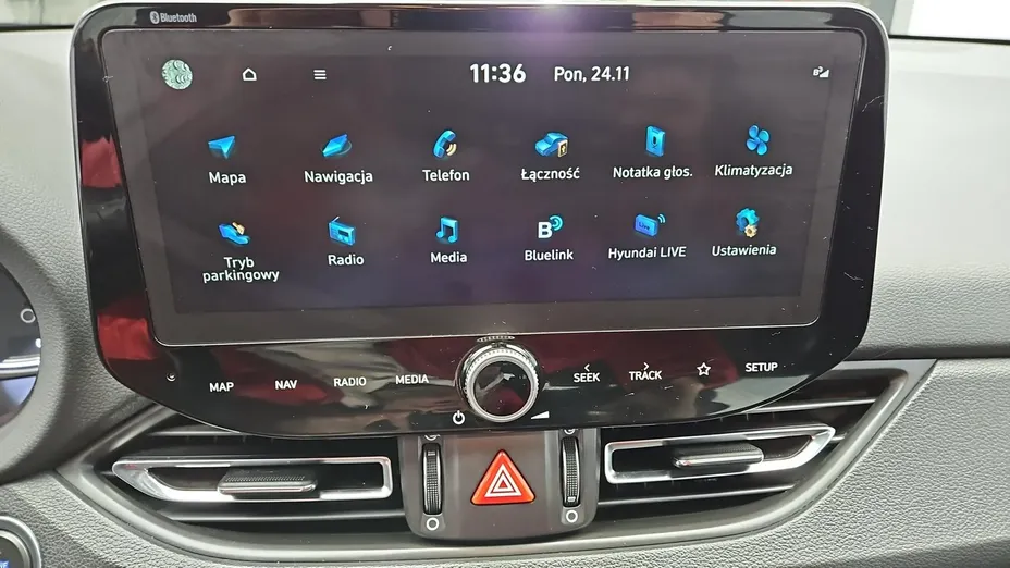 HYUNDAI i30 -