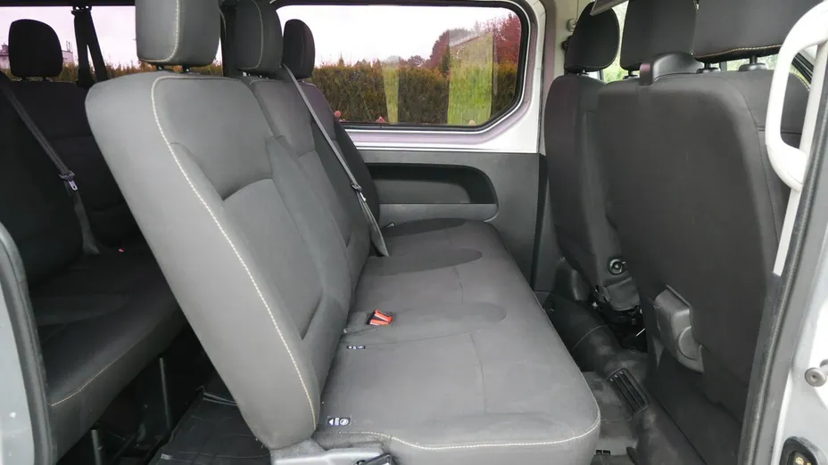 RENAULT Trafic -