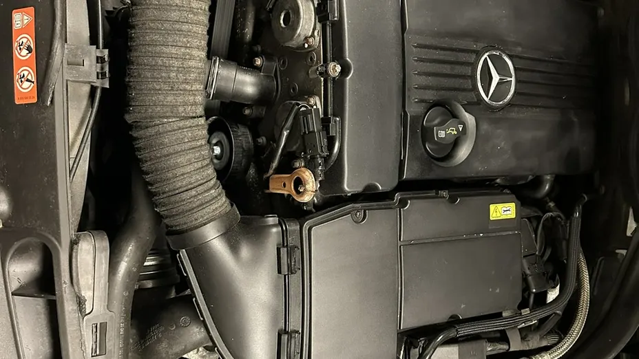 MERCEDES-BENZ C Klasa -