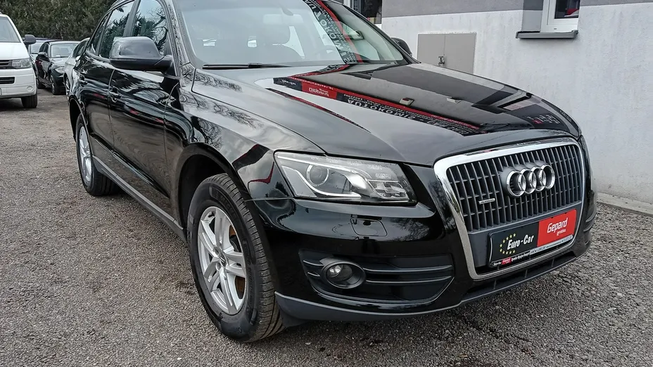 AUDI Q5 -