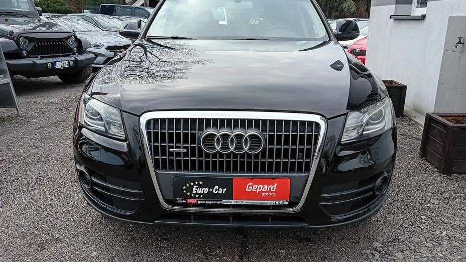 AUDI Q5 -