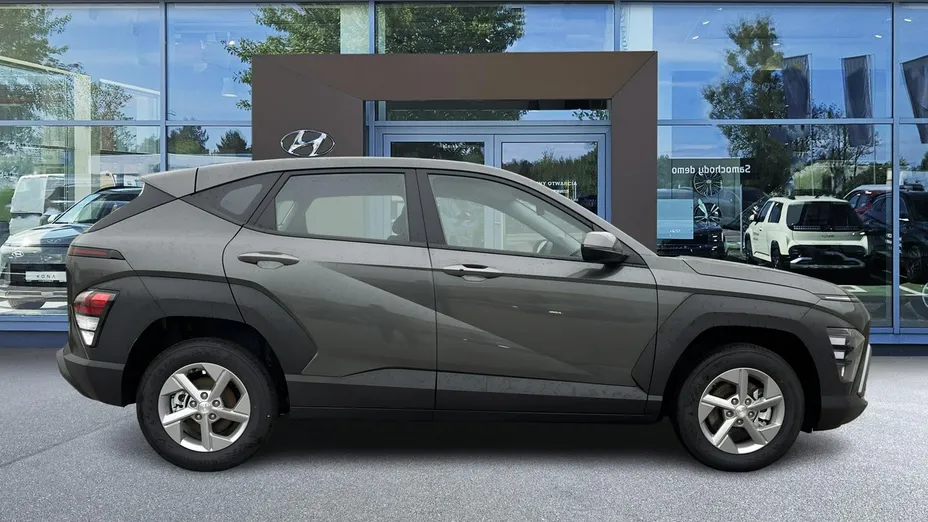 HYUNDAI Kona -