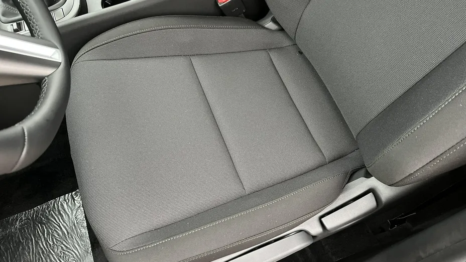 HYUNDAI Kona -