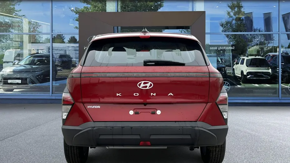 HYUNDAI Kona -