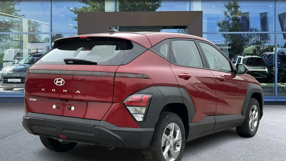 HYUNDAI Kona -