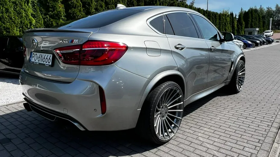 BMW X6 M -