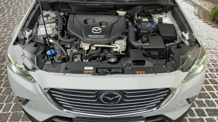 MAZDA CX-3 -