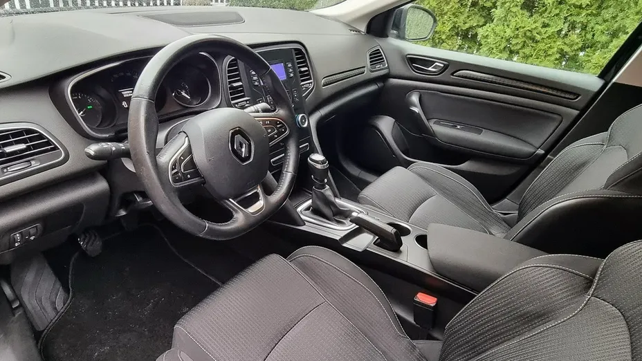 RENAULT Megane -