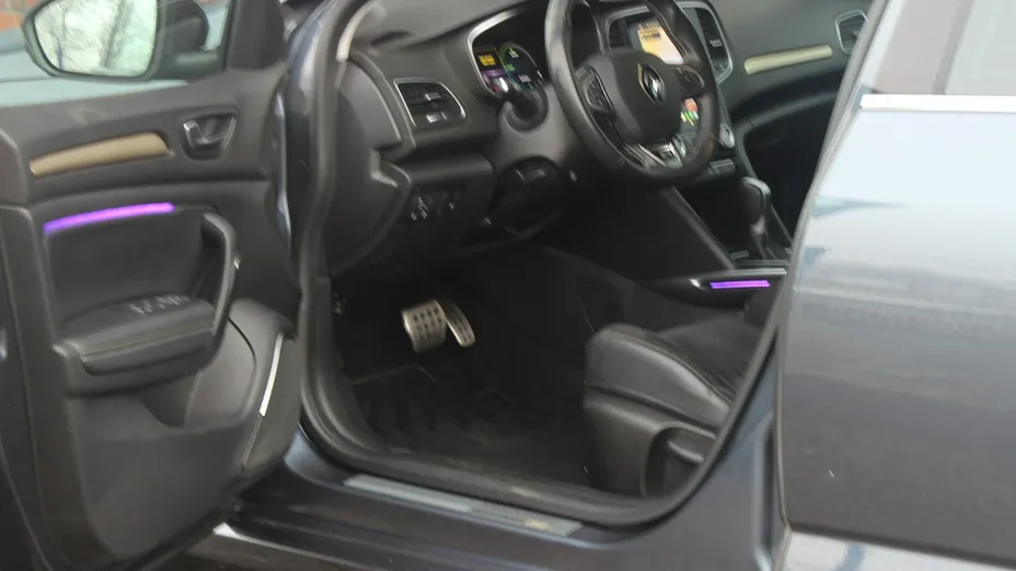 RENAULT Megane -