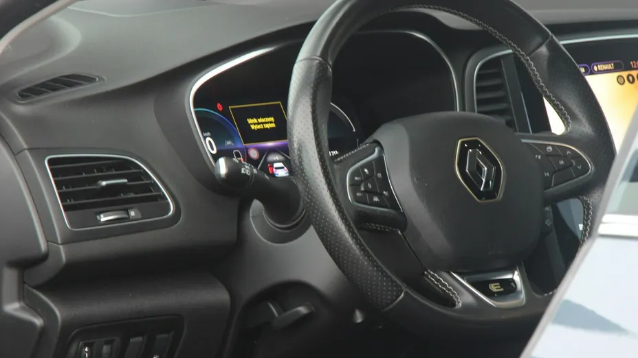 RENAULT Megane -